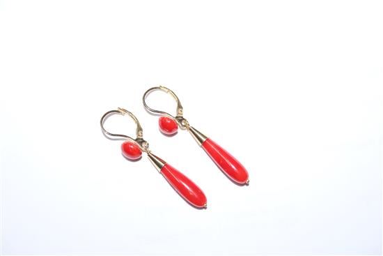 A modern pair of Italian 750 yellow metal and coral drop earrings, overall 41mm.